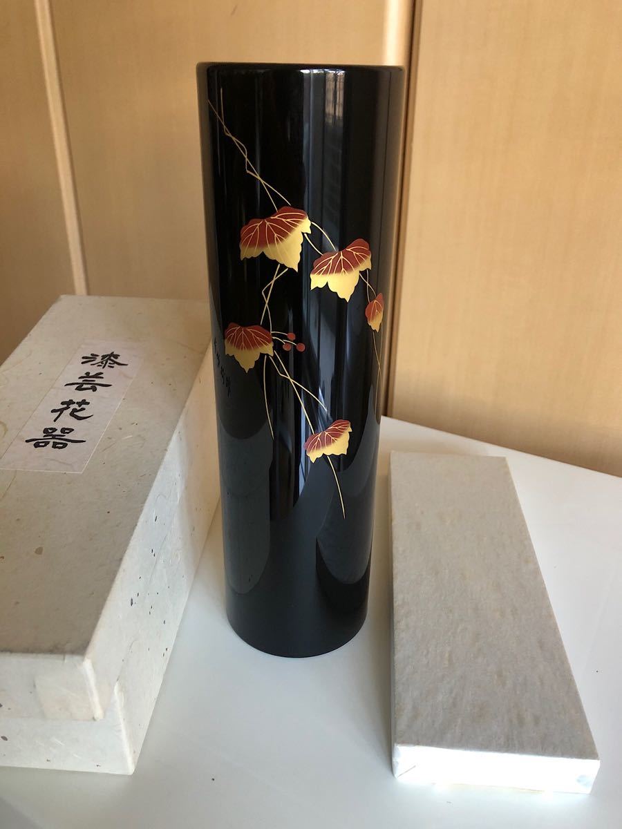 PayPayフリマ|一輪挿し 輪島漆塗 漆芸花器 台座付き PayPayフリマ|一輪挿し 輪島漆塗 漆芸花器 台座付き