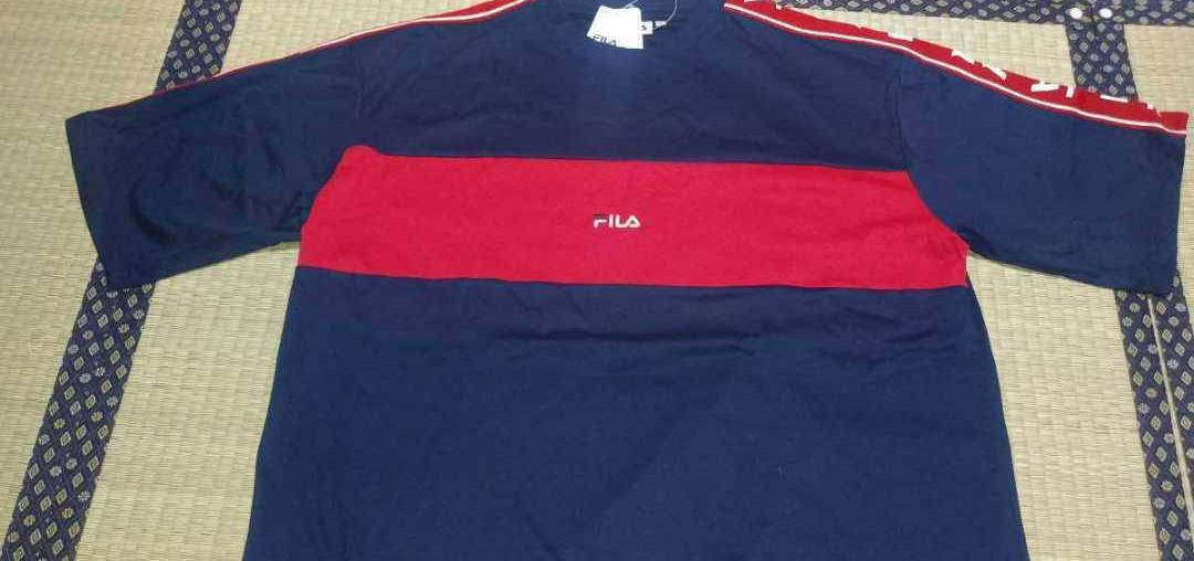 《新品》FILA 半袖Tシャツ L 紺×赤_画像1