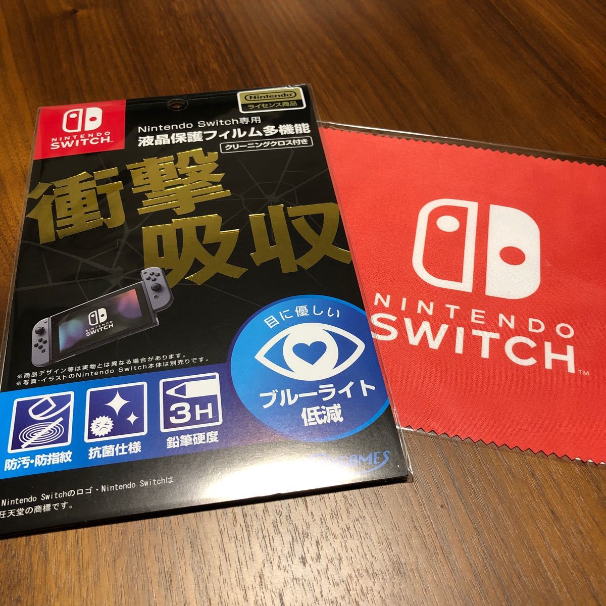 Switch 専用　液晶保護フィルム多機能  Nintendo ライセンス商品