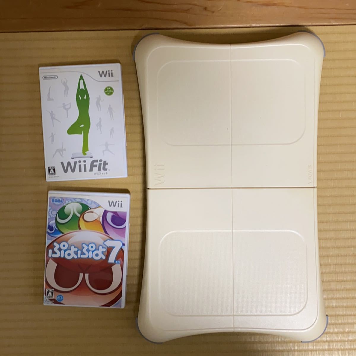 Nintendo Wii 本体&Wii FIT&ぷよぷよ