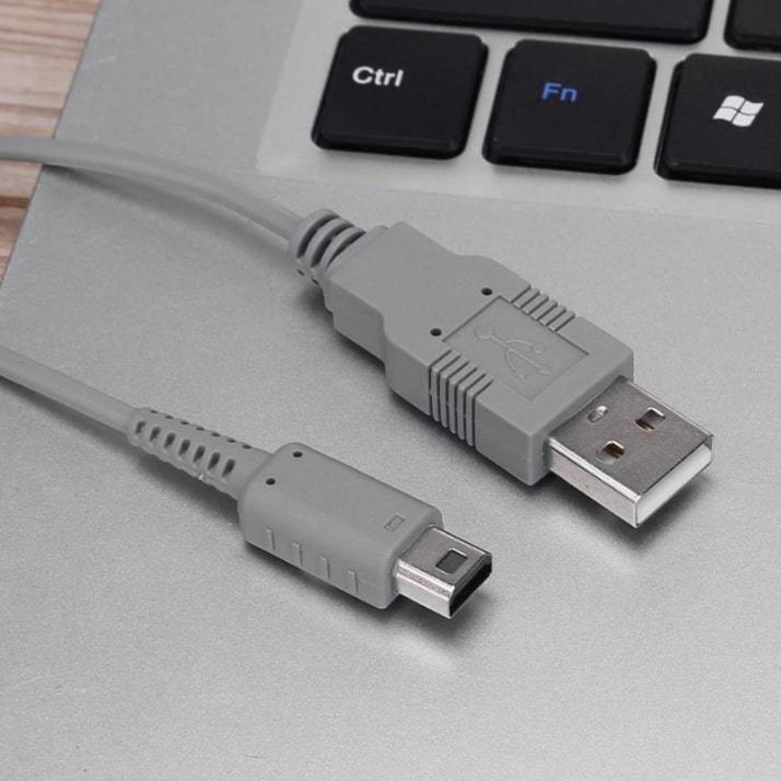 匿名配送！ＷｉｉＵゲームパッド充電ケーブル　USB 充電ケーブル Wii U GamePad用 USB充電ケーブル 1m 充電器補修品