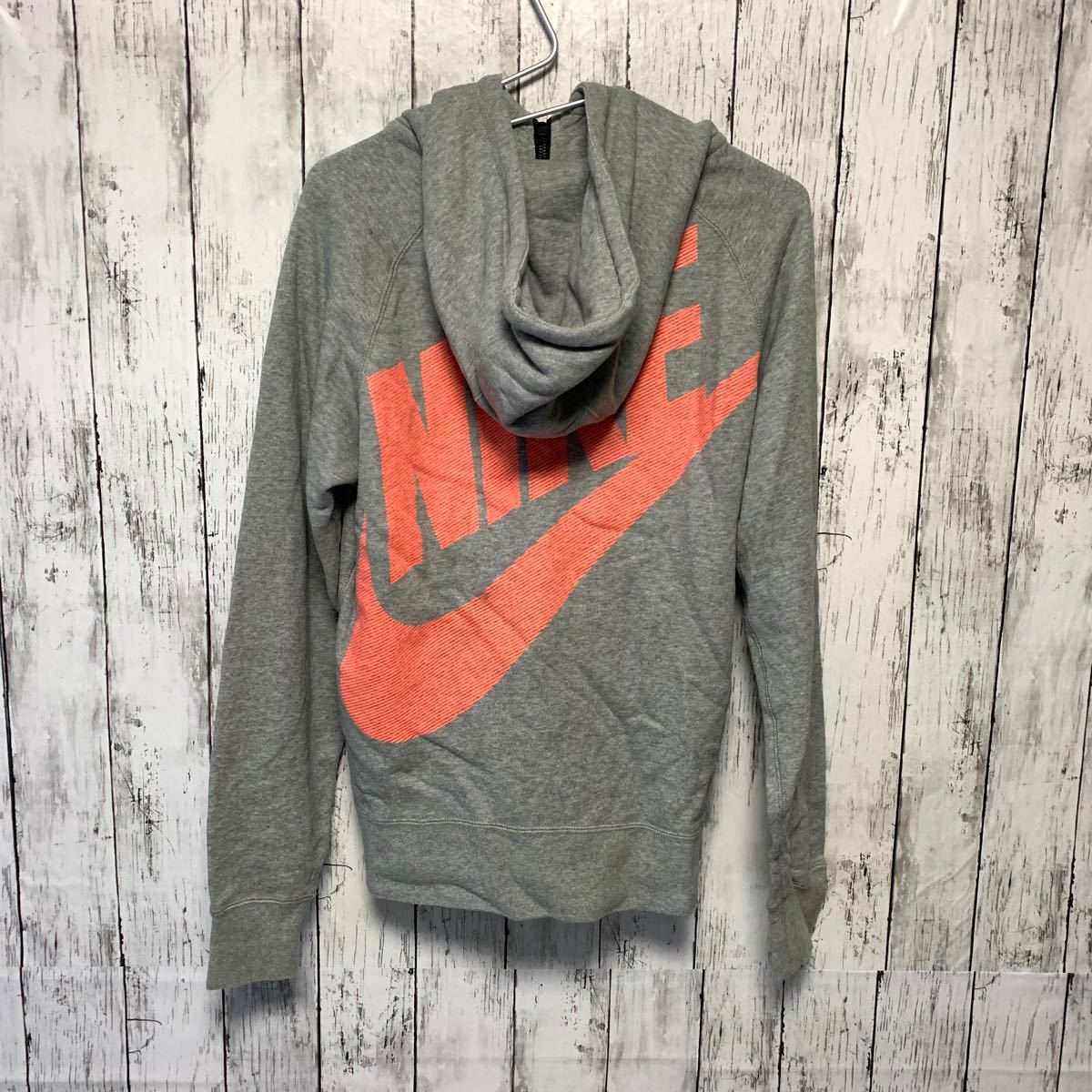 《最終価格！10/24まで》NIKE size S