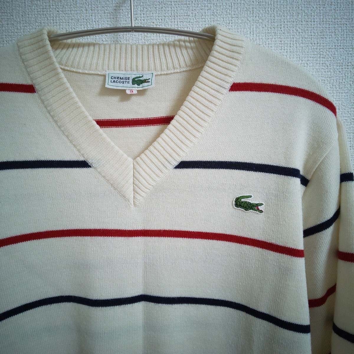 シミーズラコステ LACOSTE   ニットセーター Vネックセーター マルチカラー ボーダー 総柄