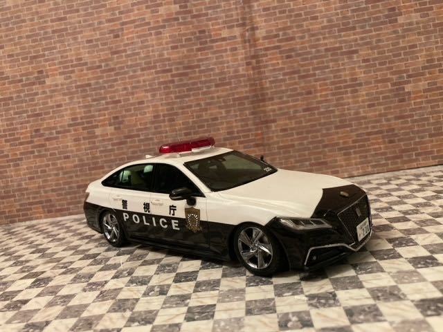 1|24 - Ist - Lee конечный продукт новая модель Crown 220 RS Metropolitan Police Department патрульная машина specification 