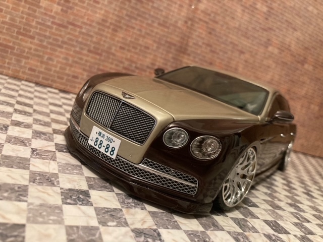 Yahoo!オークション - 1/18 ベントレー フライングスパー W12 Yahoo!オークション - 1/18 ベントレー フライングスパー W12