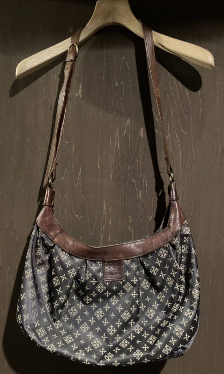 再↓廃盤レア russetラシット モノグラム柄2WAYショルダーバッグ 再↓廃盤レア russetラシット モノグラム柄2WAYショルダーバッグ