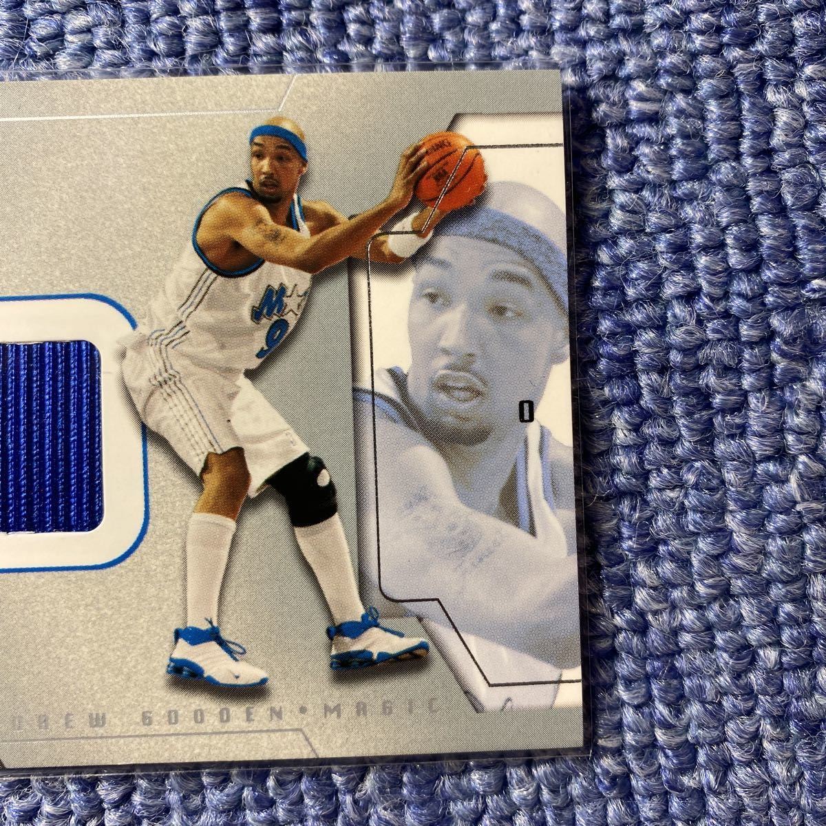 NBA ドリュー.グッデン　DREW GOODEN マジック　MAGIC ユニフォーム　ジャージカード　ケース入り　バスケットボール FLEER 03-04 レア_画像2