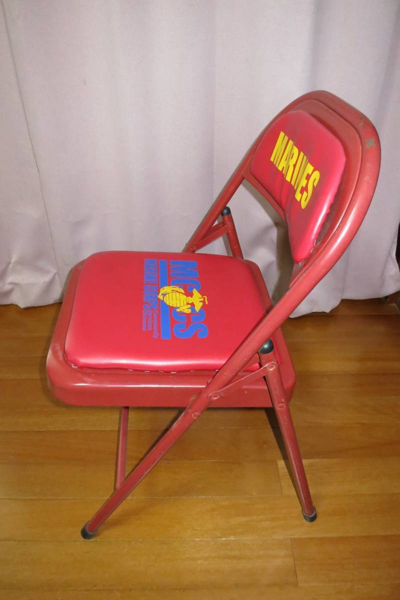 米軍放出品 MCCS MARINEロゴ入り パイプ椅子 スチール 折りたたみ椅子