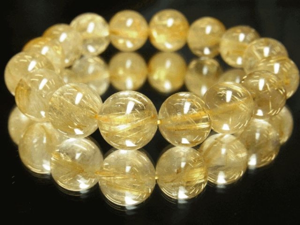 黄金天然石！金針水晶タイチンルチル１２ミリ数珠ブレスレット_画像3