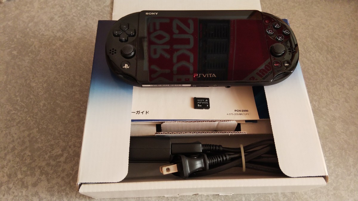 PlayStation Vita PCH-2000