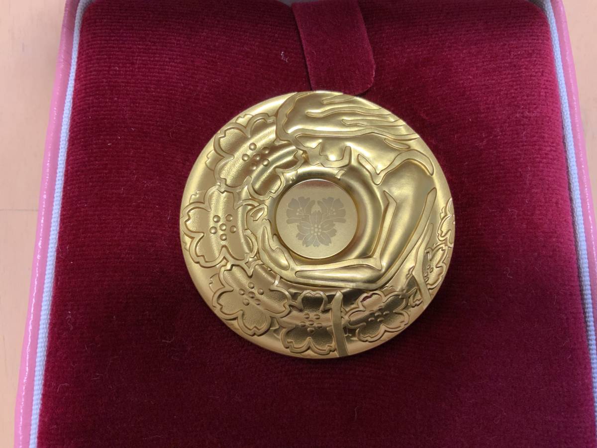 純金 平成22年桜の通り抜け記念 金メダル】造幣局品位証明刻印 純金 平成22年桜の通り抜け記念 金メダル】造幣局品位証明刻印