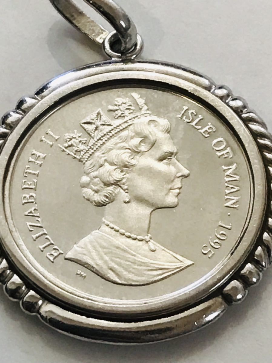  Elizabeth 2. Man island cat coin 1995 year platinum necklace top pendant top coin top 1/5oz gross weight 13.12g