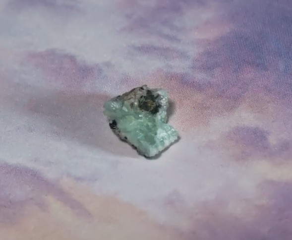 フォスフォフィライト 原石 ボリビア産 燐葉石 標本 鉱物