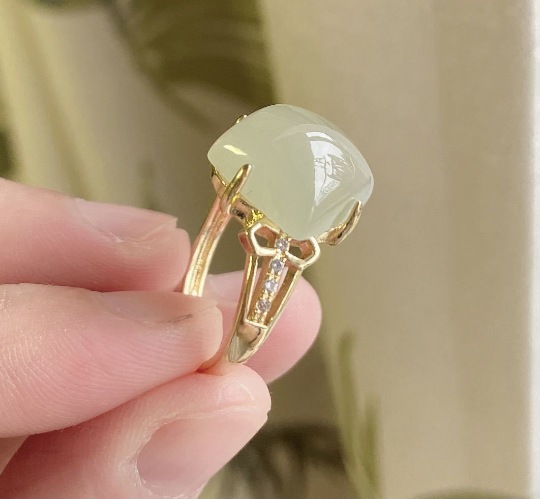 天然無処理 高級品和田玉羊脂白玉 キューブ 指輪リング|Yahoo 天然無処理 高級品和田玉羊脂白玉 キューブ 指輪リング|Yahoo