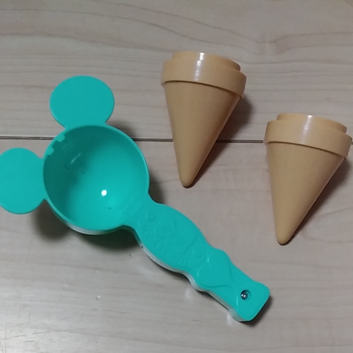 Paypayフリマ ディズニーランド 購入品 ミニー デイジー アイスクリーム ショップ ディズニー お土産 Paypayフリマ ディズニーランド 購入品 ミニー デイジー アイスクリーム ショップ ディズニー お土産