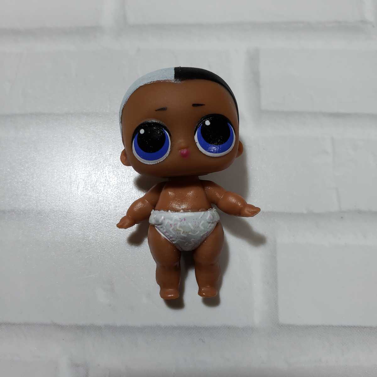 送料無料☆リル ボーイ ネクスト ドア LOL リルズ2 lol lils2 エルオーエル リルズ リルズ2 メイクオーバー lol　ミラー 帽子 靴 男 人形