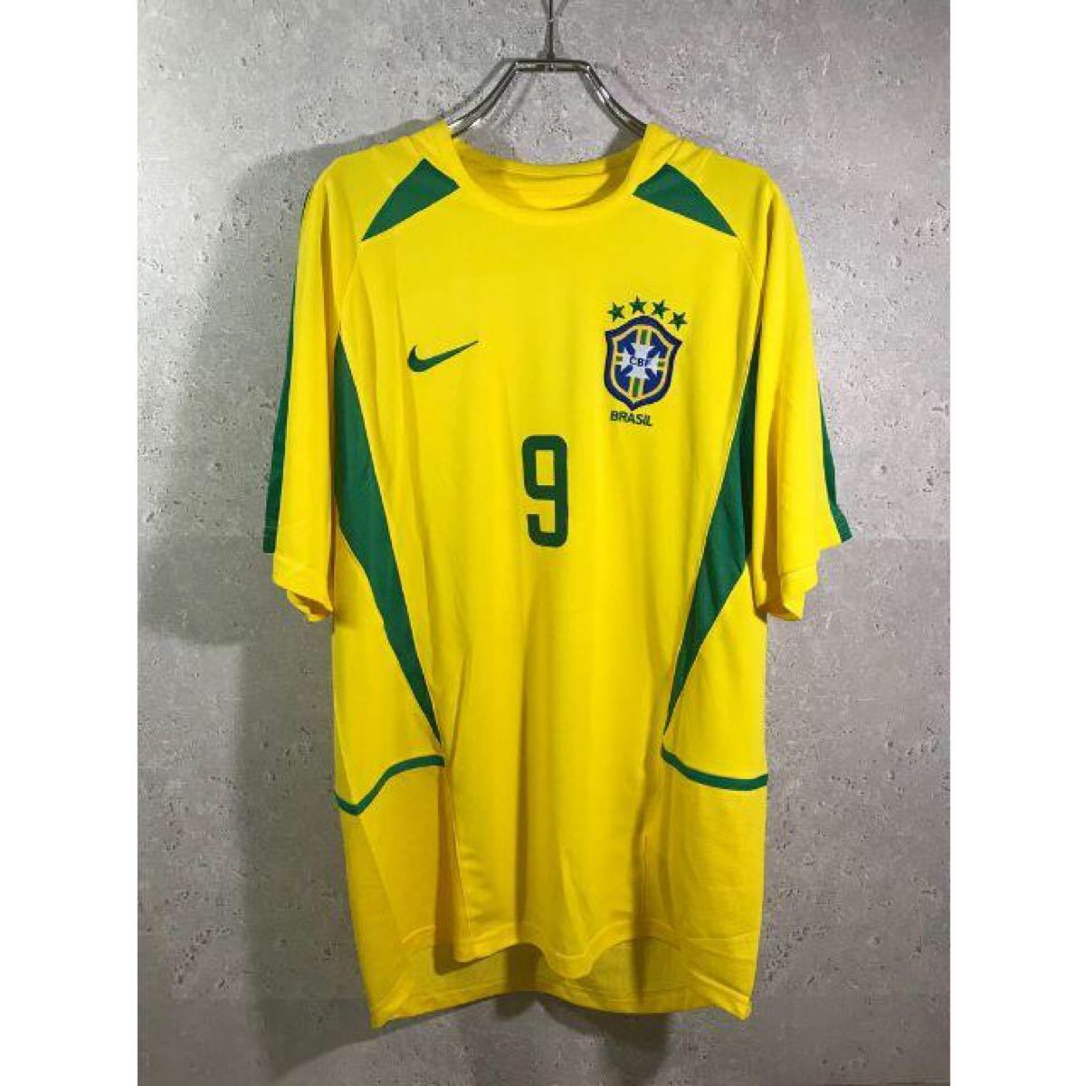 ブラジル代表 02年 ロナウド ホーム 半袖 ユニフォーム 9番 ブラジル代表 02年 ロナウド ホーム 半袖 ユニフォーム 9番