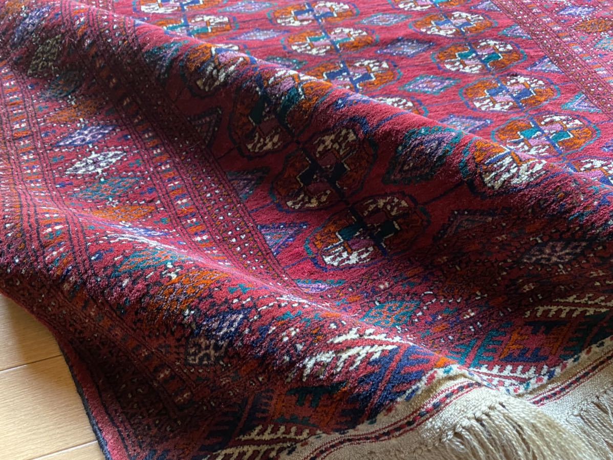 どこよりも素敵なトゥルクメンニスタンブハラ絨毯！和室にも合う見事な絨毯です！ゴージャスで素敵艶々うっとりぜひお勧め！日本発送送込_画像5