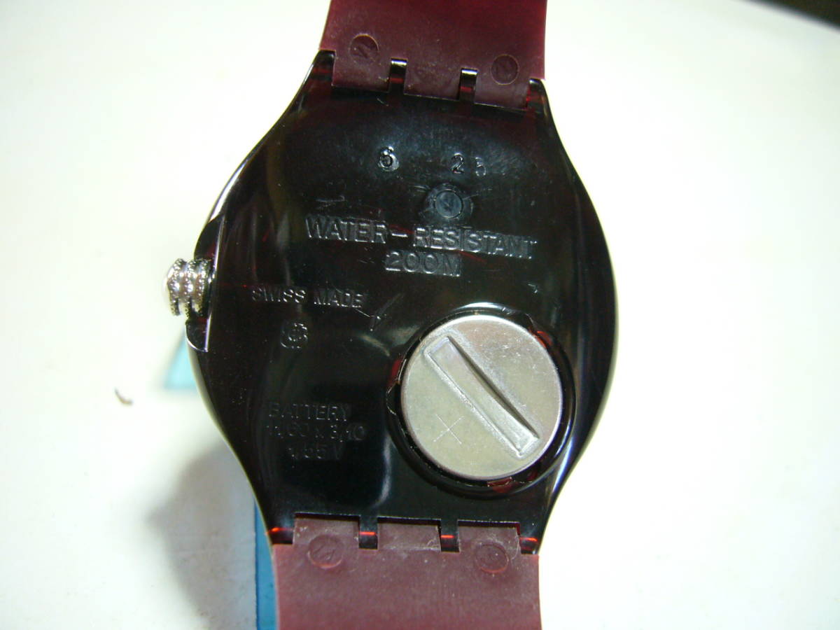 * unused Swatch scuba 200 red Swatch men's clock 