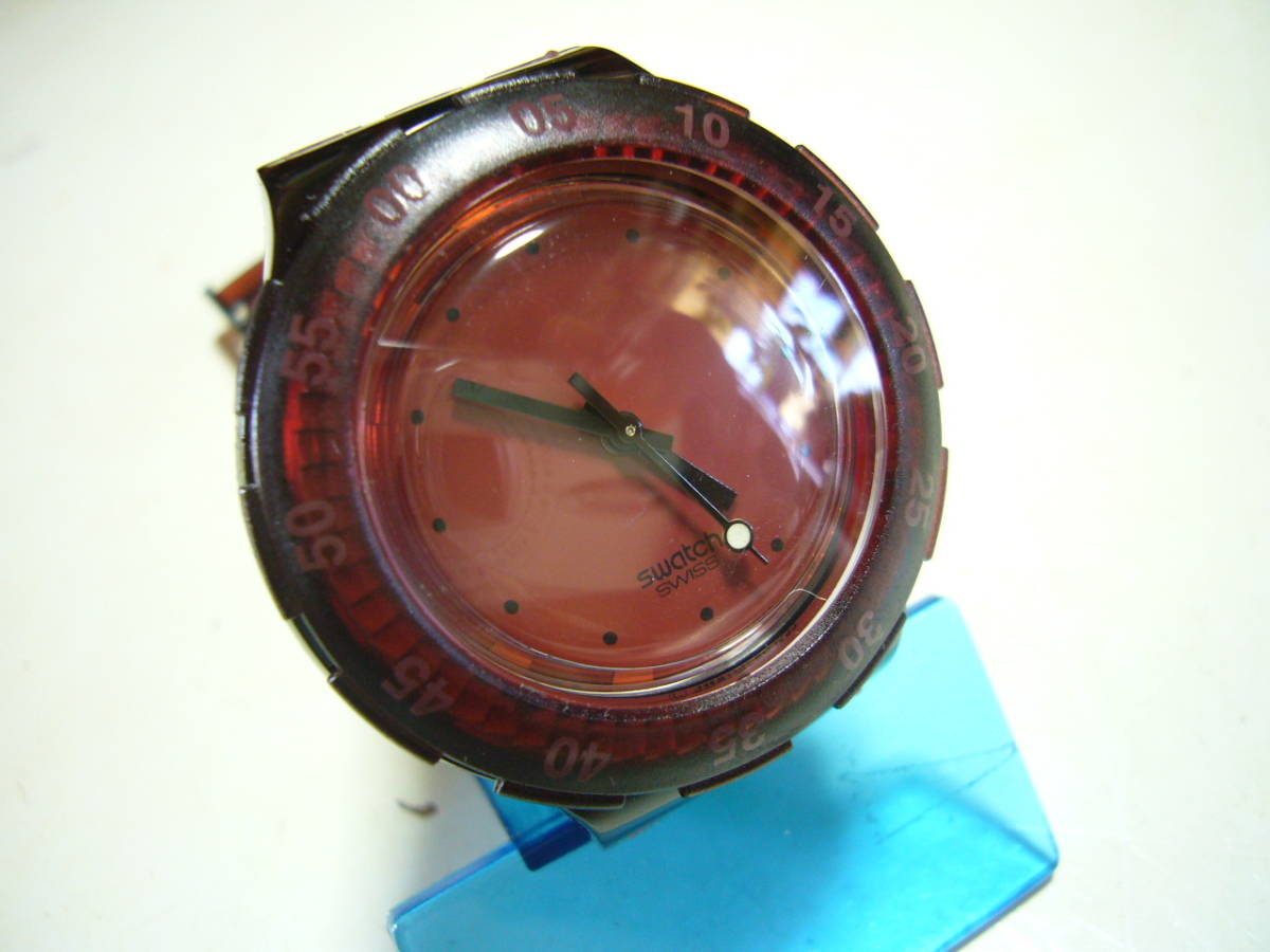 * unused Swatch scuba 200 red Swatch men's clock 