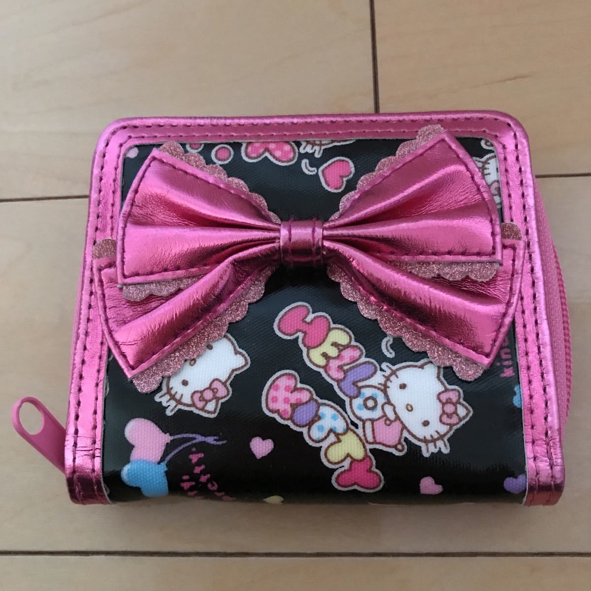 Yahoo!オークション - 新品 サンリオ キティちゃん お財布 二 Yahoo!オークション - 新品 サンリオ キティちゃん お財布 二