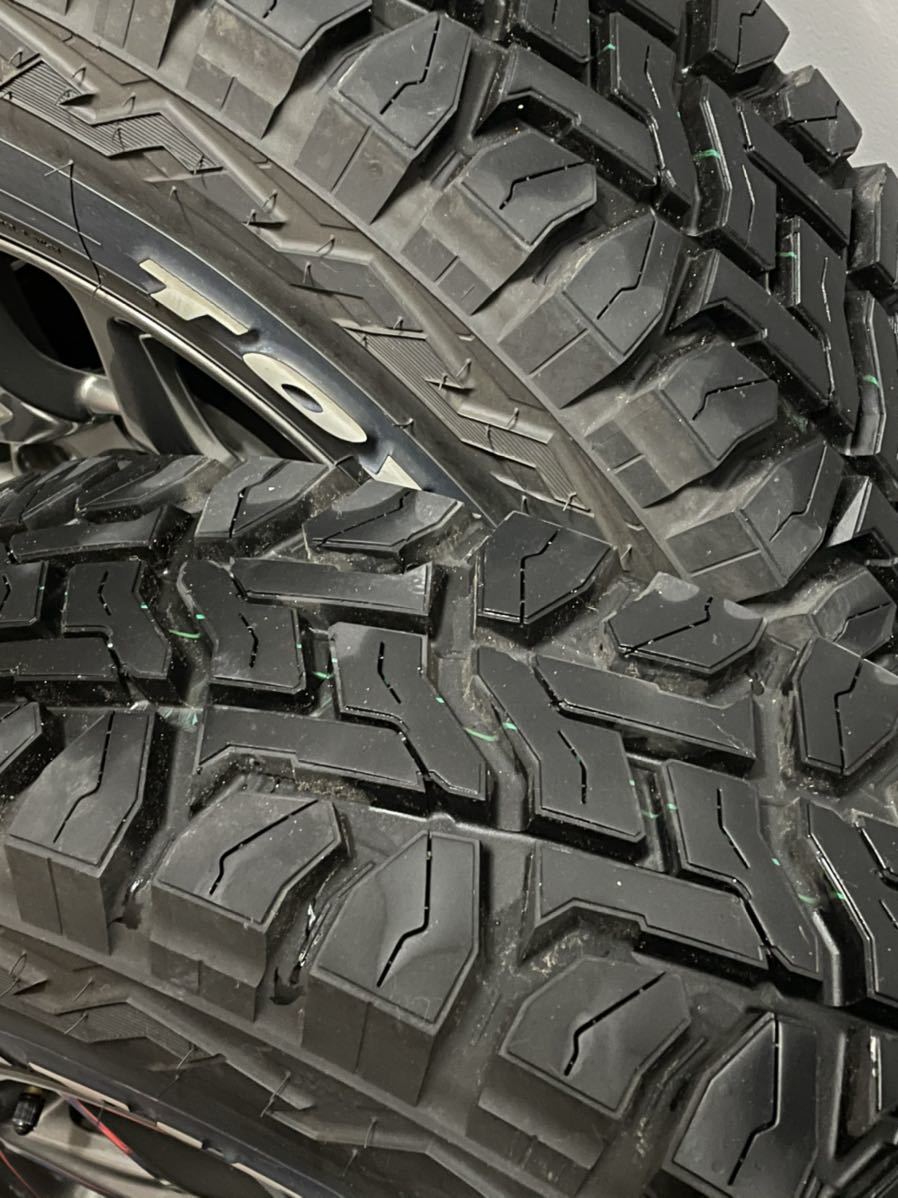 レア☆走行300㌔美品☆トーヨーオープンカントリーR/T☆185/85R16 レア☆走行300㌔美品☆トーヨーオープンカントリーR/T☆185/85R16