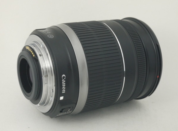 Canon EF-S18-200mm F3.5-5.6 IS