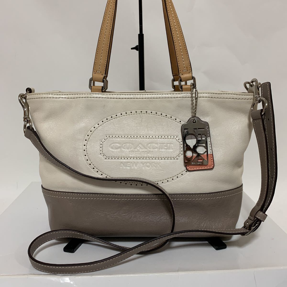 COACH コーチ ハンプトンズ ウィークエンド ミニ トートバッグ COACH コーチ ハンプトンズ ウィークエンド ミニ トートバッグ