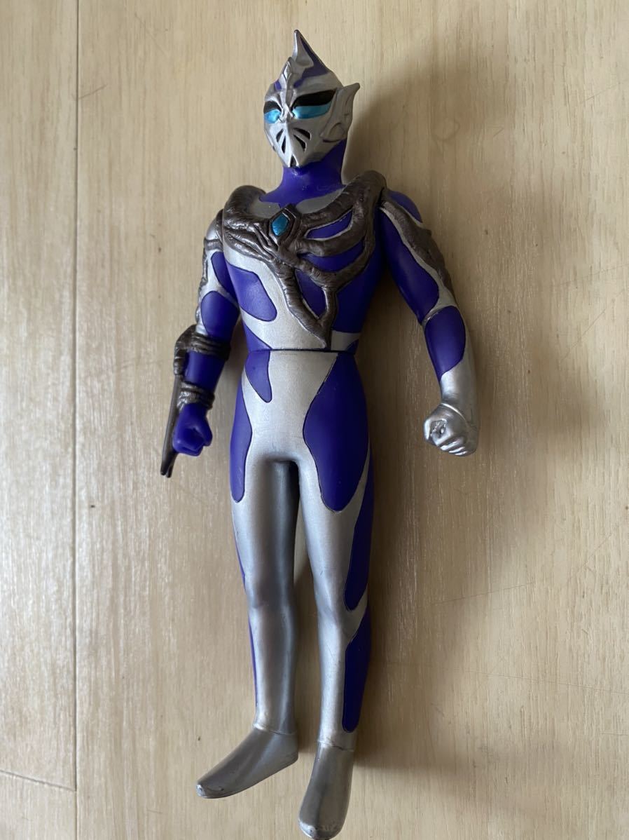 ヒュドラ ソフビ 17センチ廃盤モデル ウルトラマンティガ 劇場版 00 ウルトラマンティガ 売買されたオークション情報 Yahooの商品情報をアーカイブ公開 オークファン Aucfan Com ヒュドラ ソフビ 17センチ廃盤モデル ウルトラマンティガ 劇場版 00 ウルトラマンティガ 売買されたオークション情報 Yahooの商品情報をアーカイブ公開 オークファン Aucfan Com