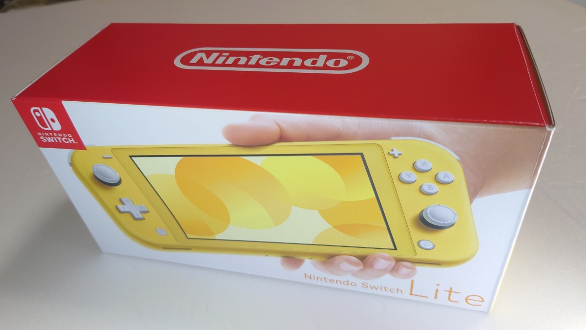 ★任天堂 Nintendo Switch Lite イエロー 本体 ＋  ハードカバー、ガラスフィルム、本体2023年まで保証あり