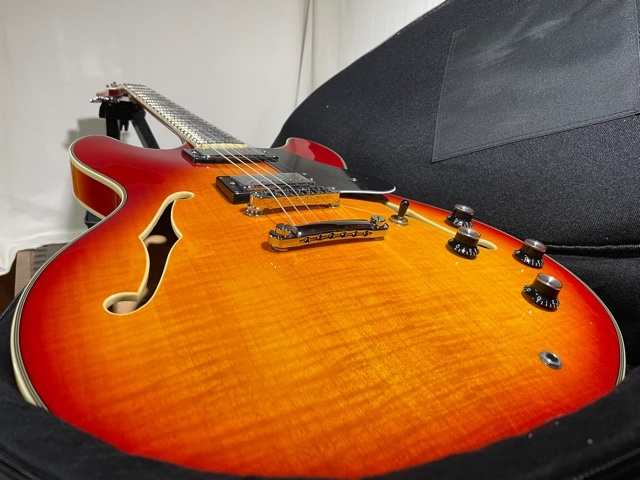美品】☆Sire Larry Carlton ラリー・カールトン☆H7 CS☆エレキギター