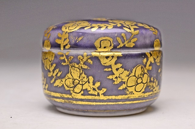 金襴手 香合 小野珀子作 共箱 早割クーポン! 35%割引 spektakel.wien