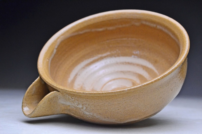 岡本作礼 ☆ 奥高麗片口茶碗 ☆ 共箱 ☆ 古唐津繋駒写 ☆ 検 中里重利