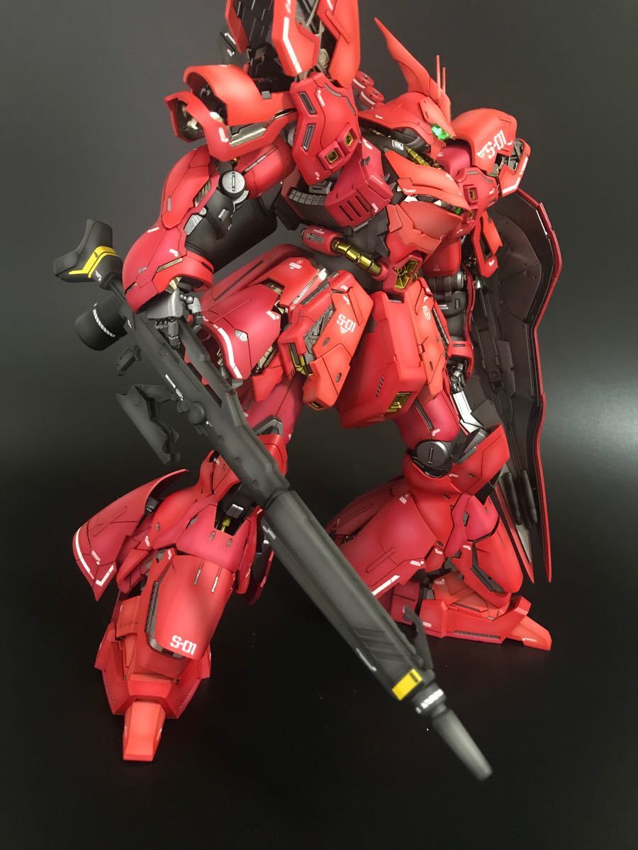 ガンプラmg 1/100 サザビー ver.ka 塗装完成品-