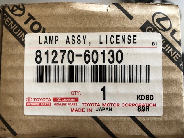 LAND CRUISER 80系ランドクルーザーランクル純正ライセンスナンバープレートランプリア白LICENSE PLATE LAMP ASSY 81270-60130 16-48 WHITE_画像4