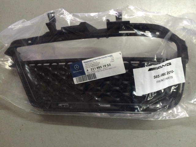 未使用 MERCEDES BENZ S AMG S65メルセデスベンツ純正グリルフロントバンパー A2218851953 GENUINE PROTECTIVE GRILLE FRONT LEFT左側 LH_画像1