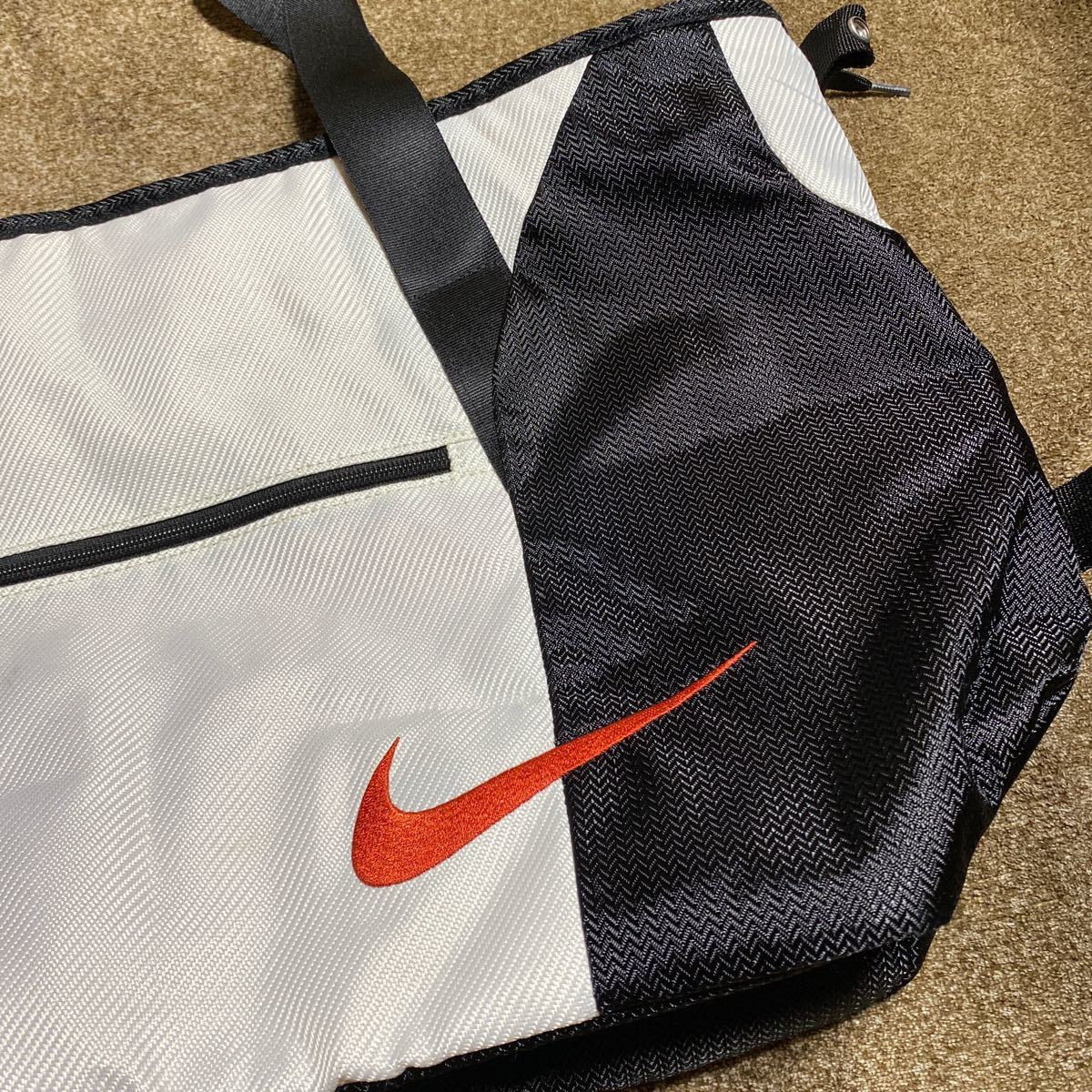 NIKE スポーツバッグ