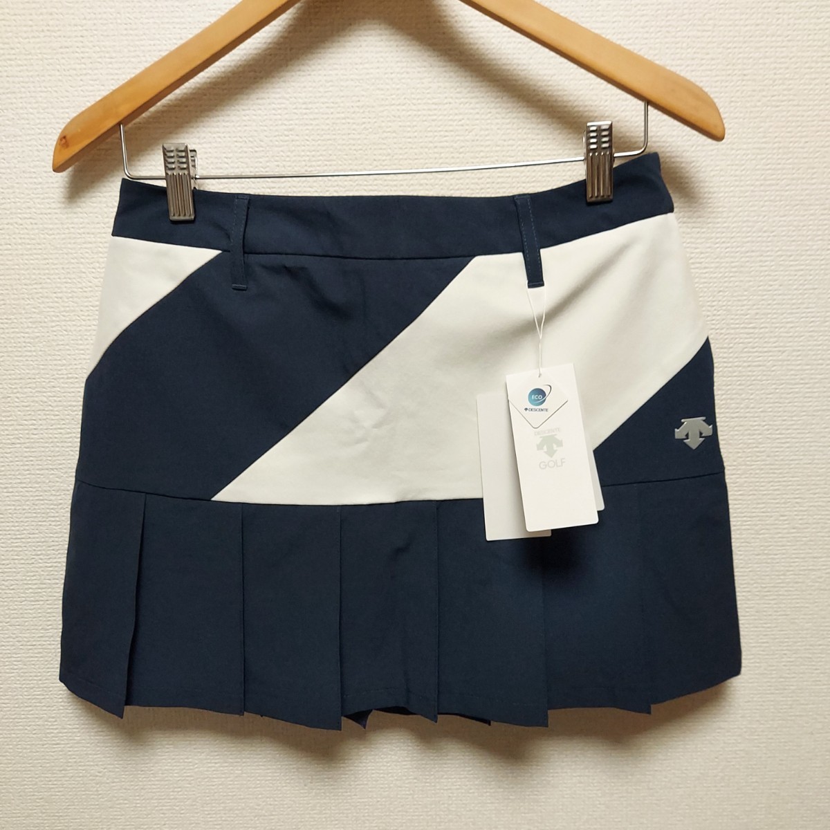 DESCENTE GOLF 未使用 デサント ゴルフ レディース Lサイズ ゴルフ