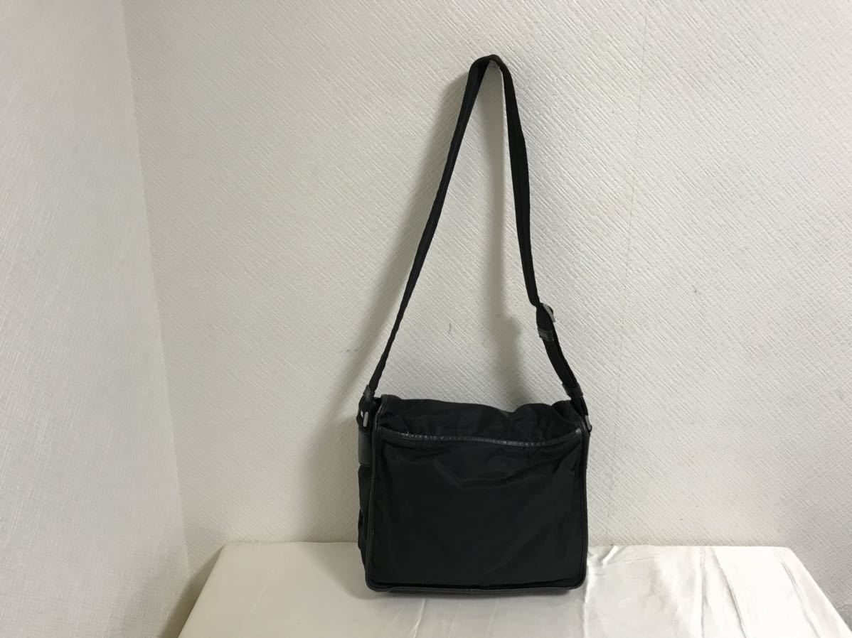 美品 プラダ プラスチック チェーン トートバッグ 2way ショルダーバッグ-