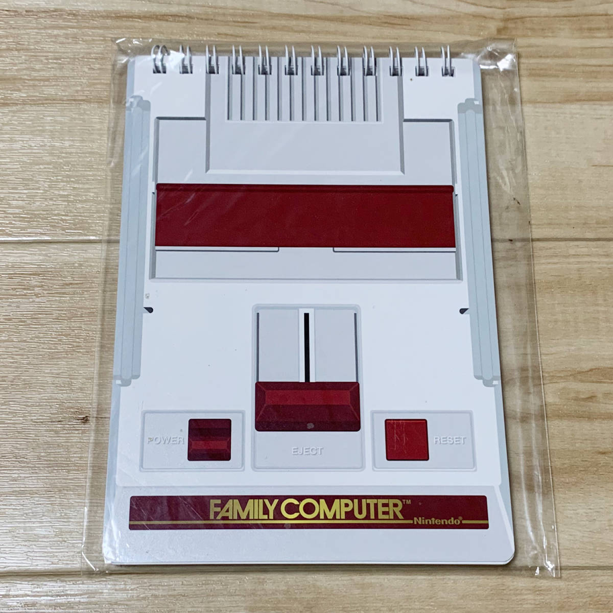 ★☆クラブニンテンドーポイント交換景品 ファミコンリングノート B6 ファミリーコンピューター☆★_画像1