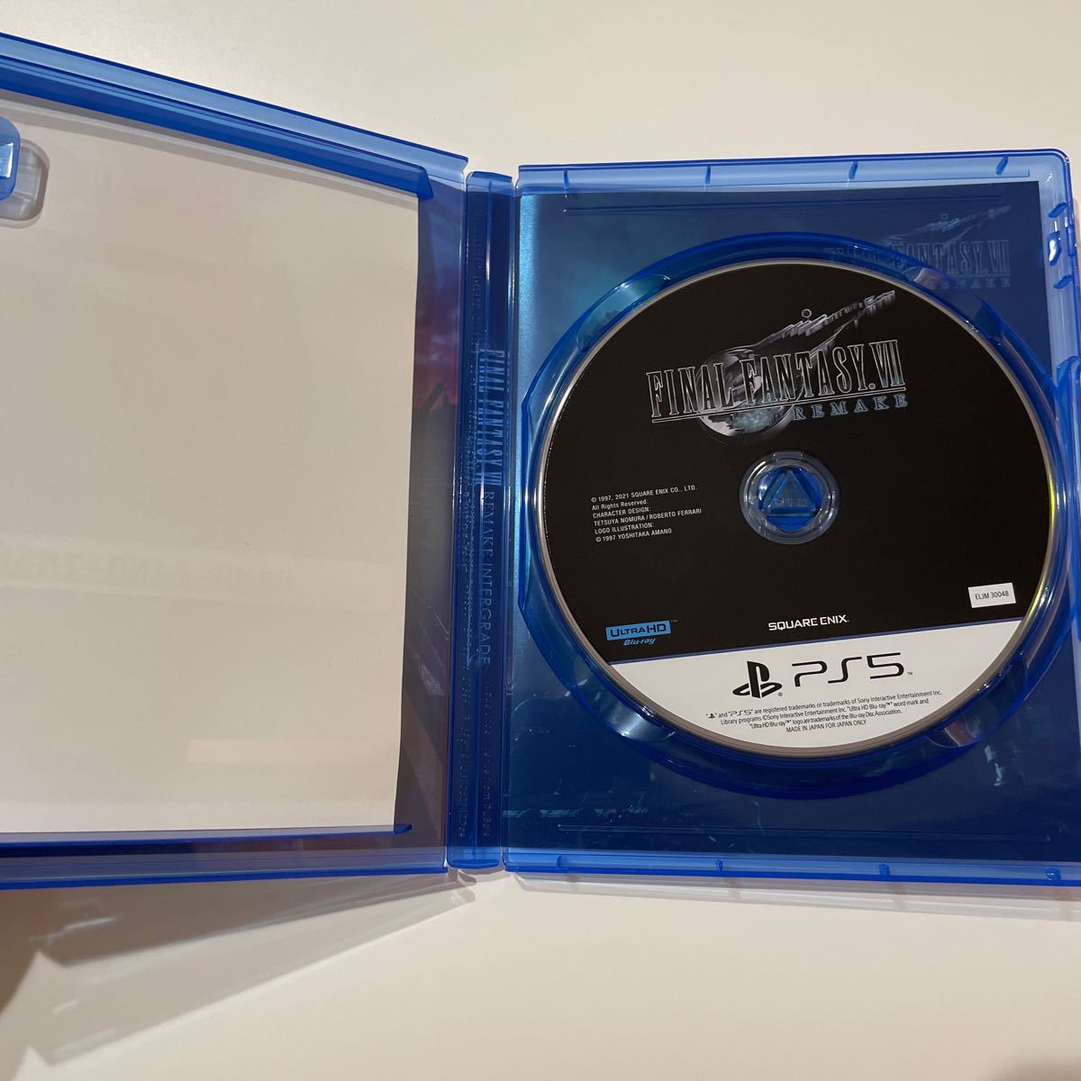 ファイナルファンタジー7 リメイク インターグレード PS5 DLC付き FINAL FANTASY VII REMAKE