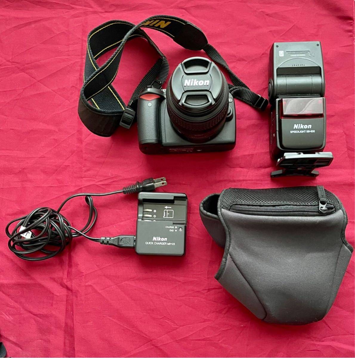 Nikon ニコン デジタル一眼レフカメラ　D40 外付けフラッシュ　SB600 セット
