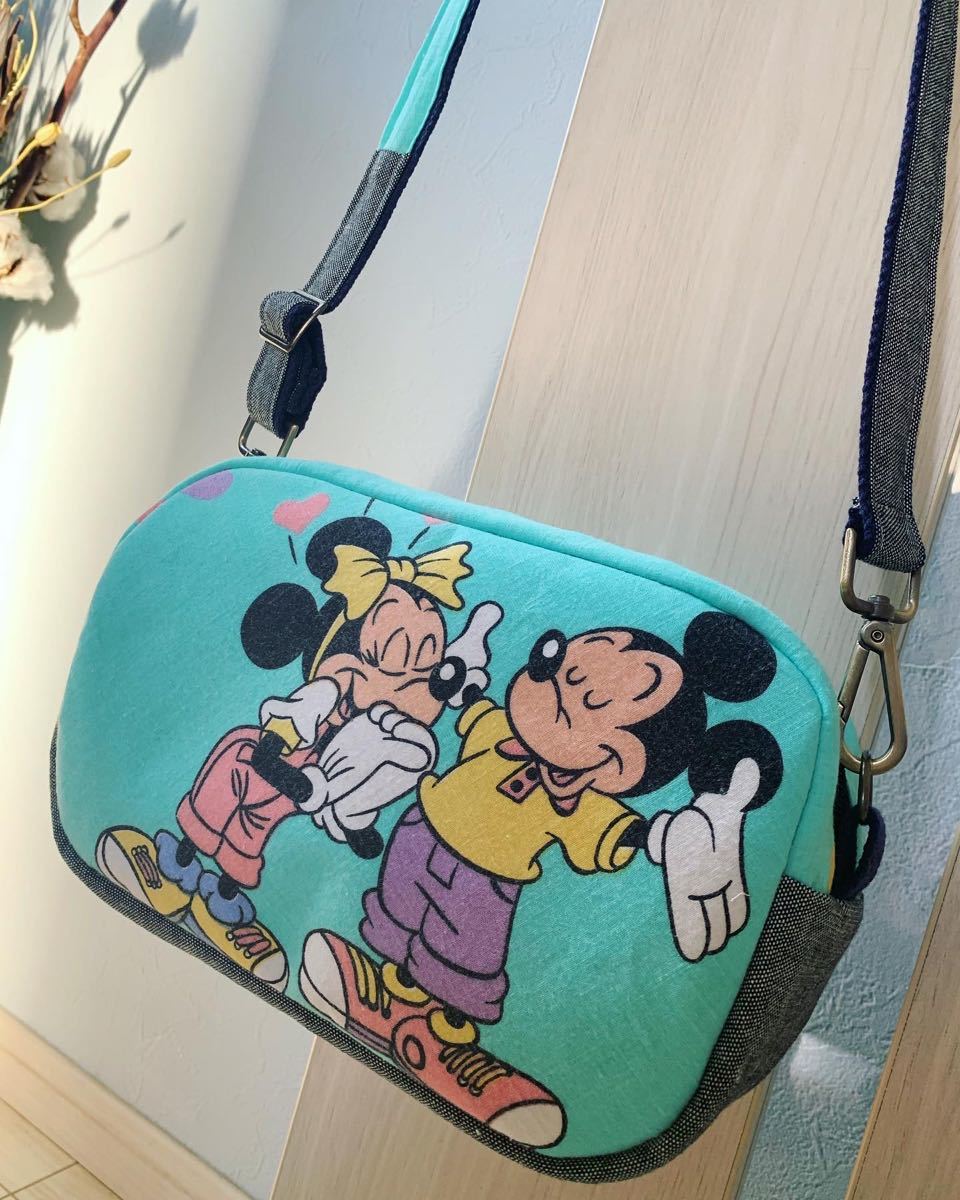 ハンドメイド ミッキー ミニー ビンテージシーツ ボストンバッグ ハンドメイド ミッキー ミニー ビンテージシーツ ボストンバッグ