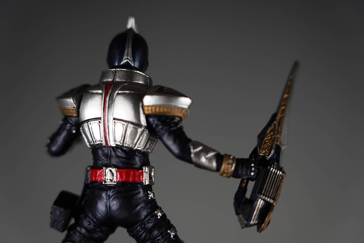 究極 1/15 仮面ライダーブレイド 剣崎一真 椿隆之 直筆サイン 究極 1/15 仮面ライダーブレイド 剣崎一真 椿隆之 直筆サイン
