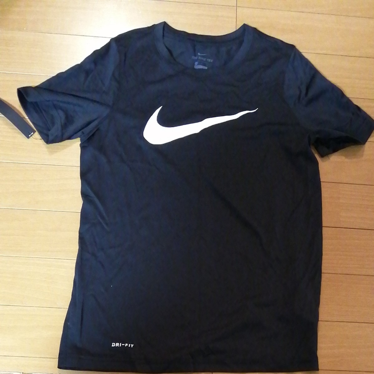 ナイキ 半袖Tシャツ タグ付き NIKE Dri-FIT STANDARDFIT Ｍ