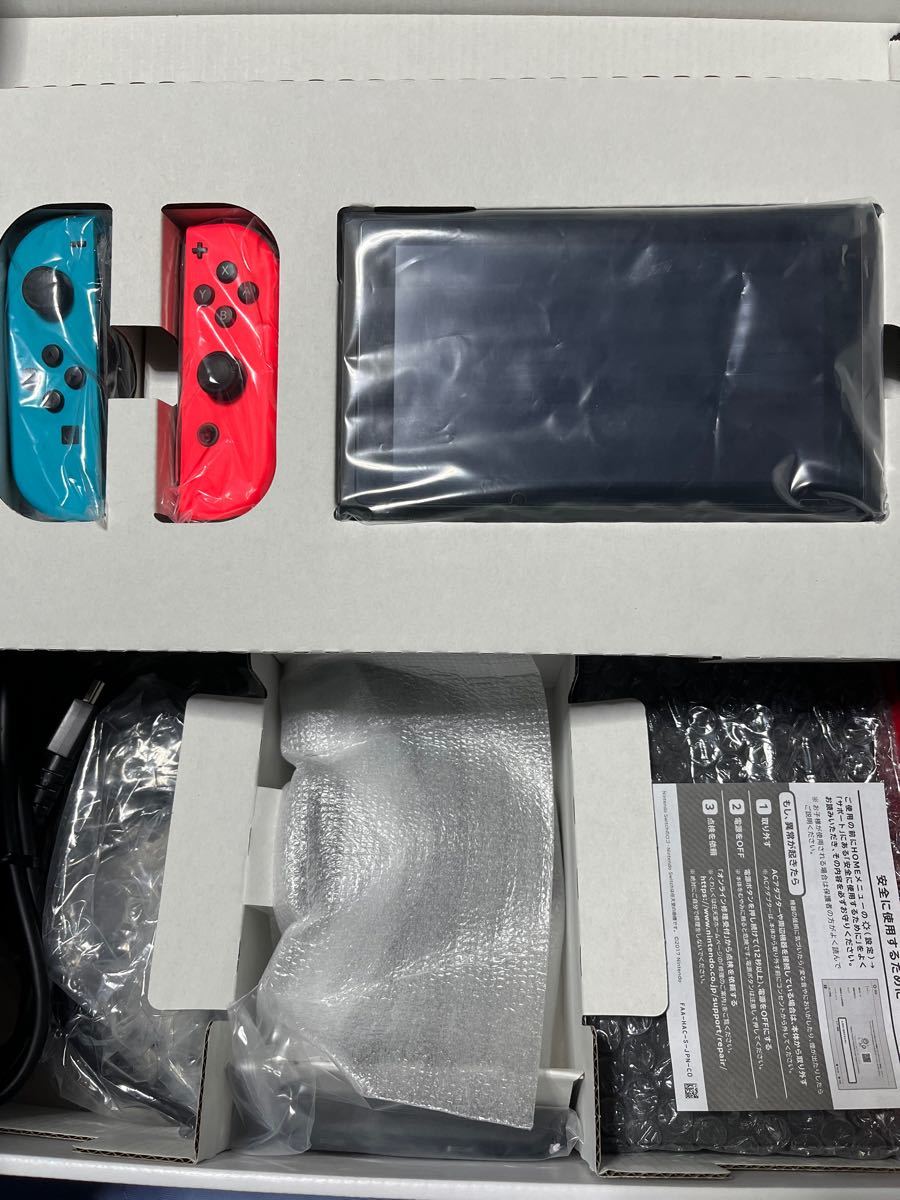 Nintendo switch 新モデル ネオンブルー ネオンレッド