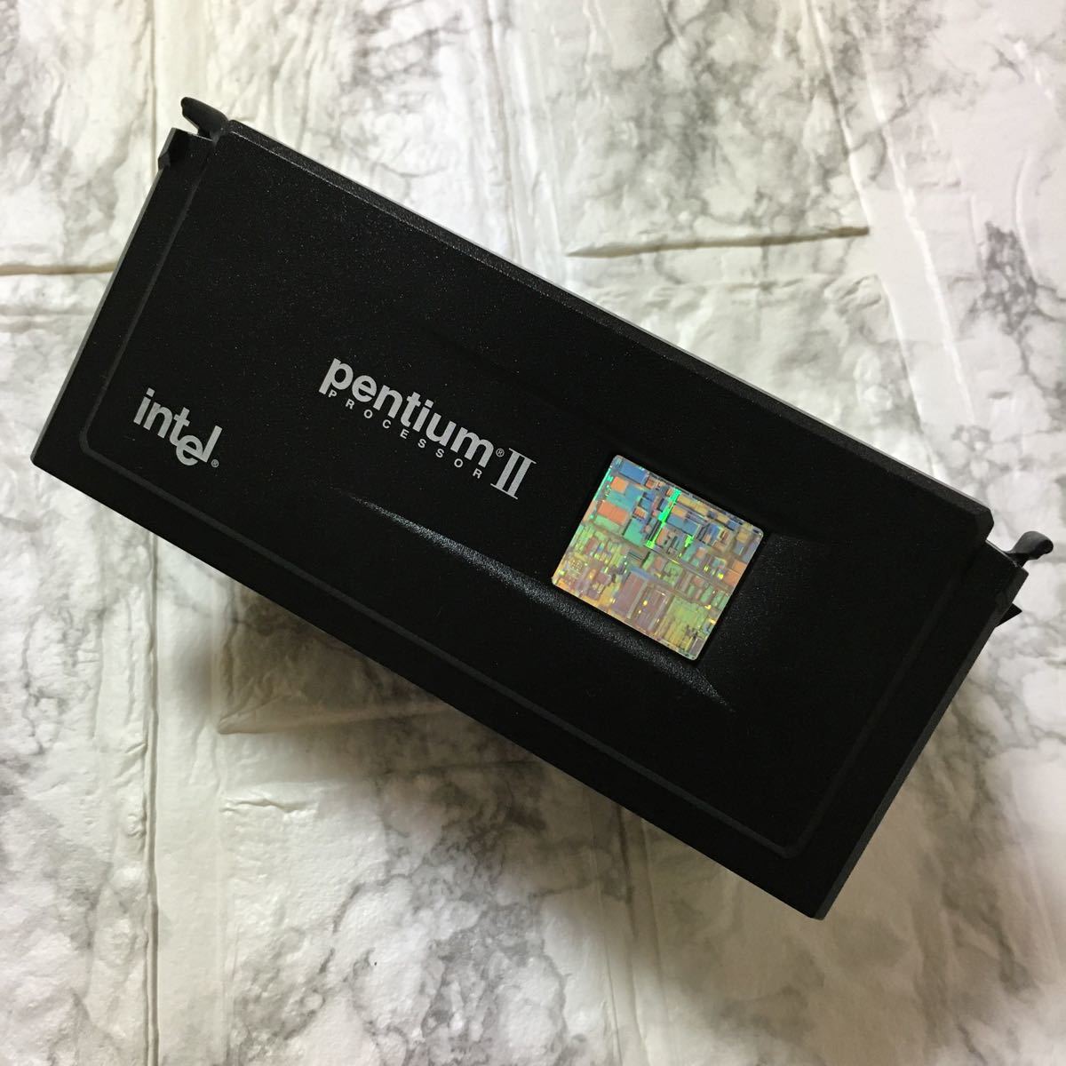 Процессор Intel Pentium II Intel Pentium 2 333HZ