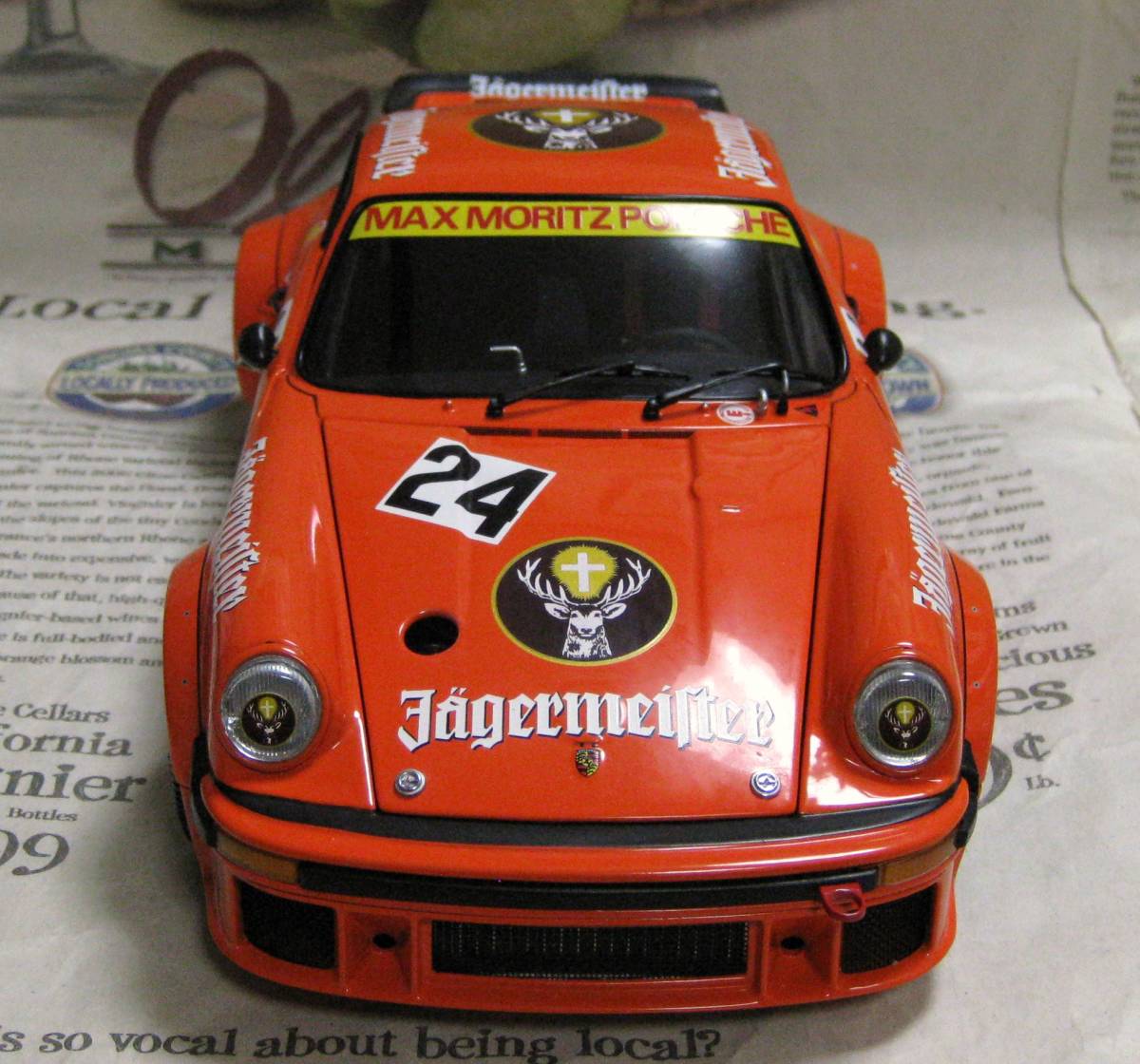 ★激レア絶版★EXOTO*1/18*1976 Porsche 934 RSR #24 Jagermeister 1976 Nurburgring 1000km*ポルシェ≠BBR_画像3
