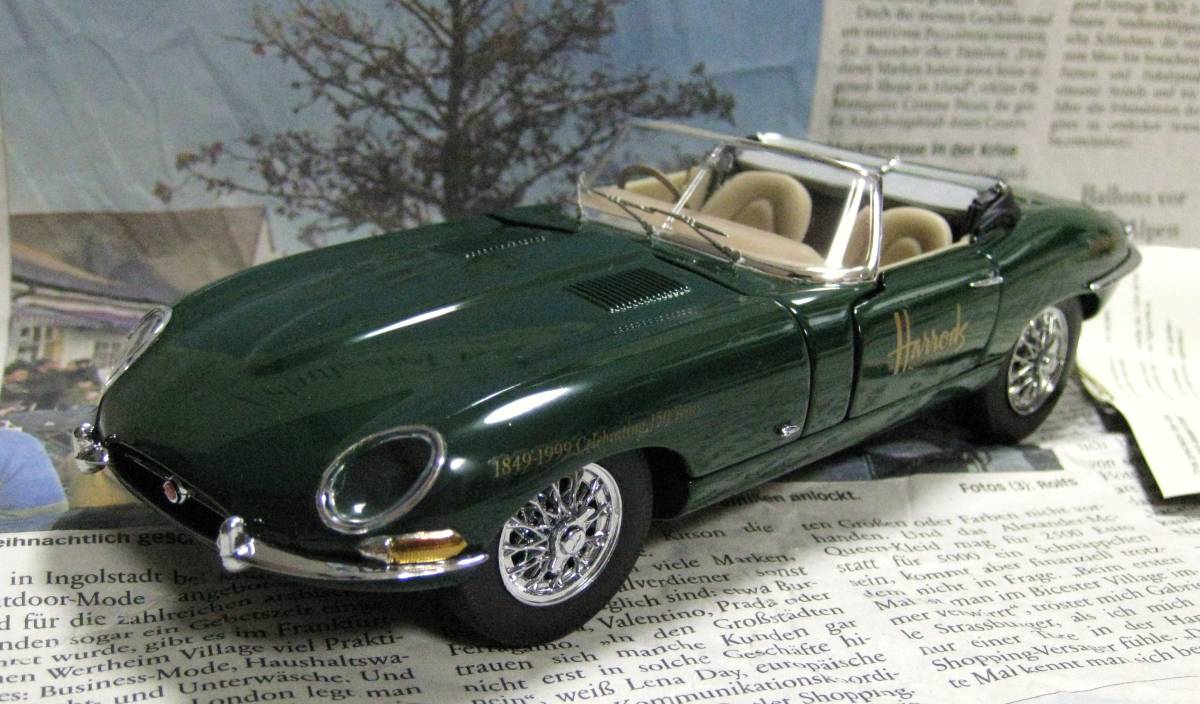 半額】 ☆激レア絶版*世界500台*フランクリンミント*1/24*1961 Jaguar