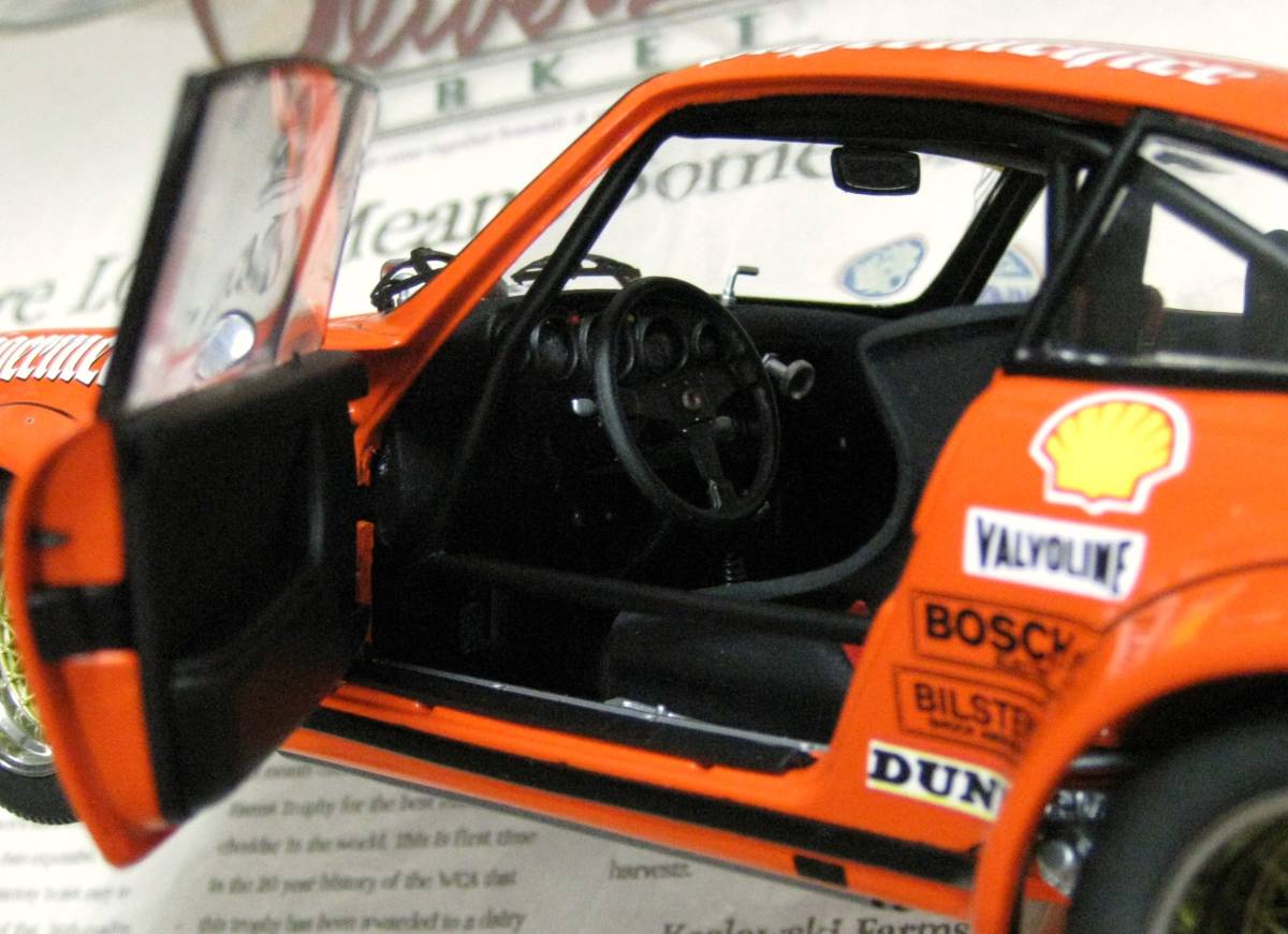 ★激レア絶版★EXOTO*1/18*1976 Porsche 934 RSR #24 Jagermeister 1976 Nurburgring 1000km*ポルシェ≠BBR_画像8